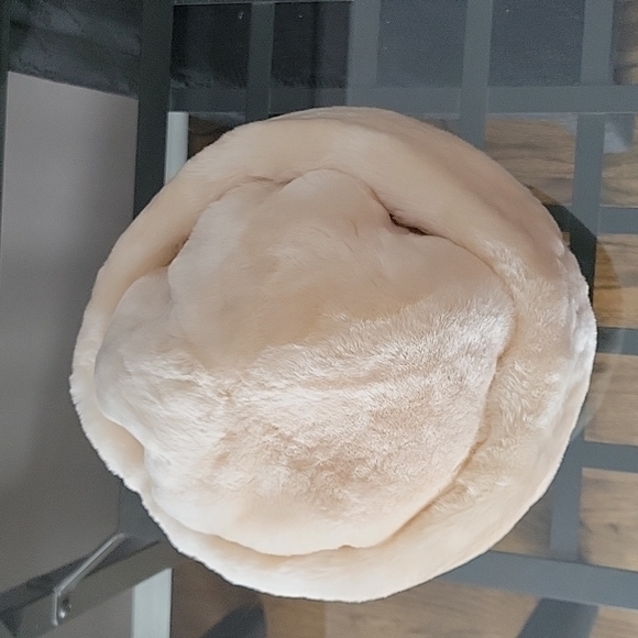 Australian Cloud Nine Genuine Shipskin Shearling Fur Winter Hat Ivory Sherpa L main image 16